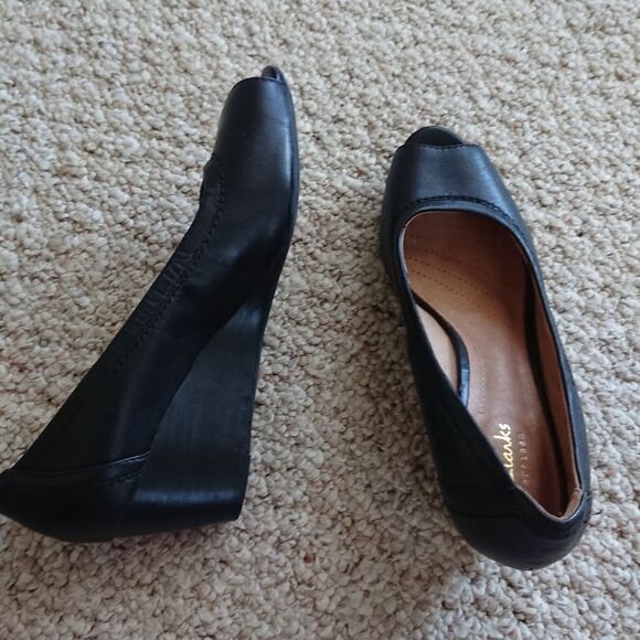 Clarks Artisan open toe wedges in black size 7.5 - Picture 5 of 10